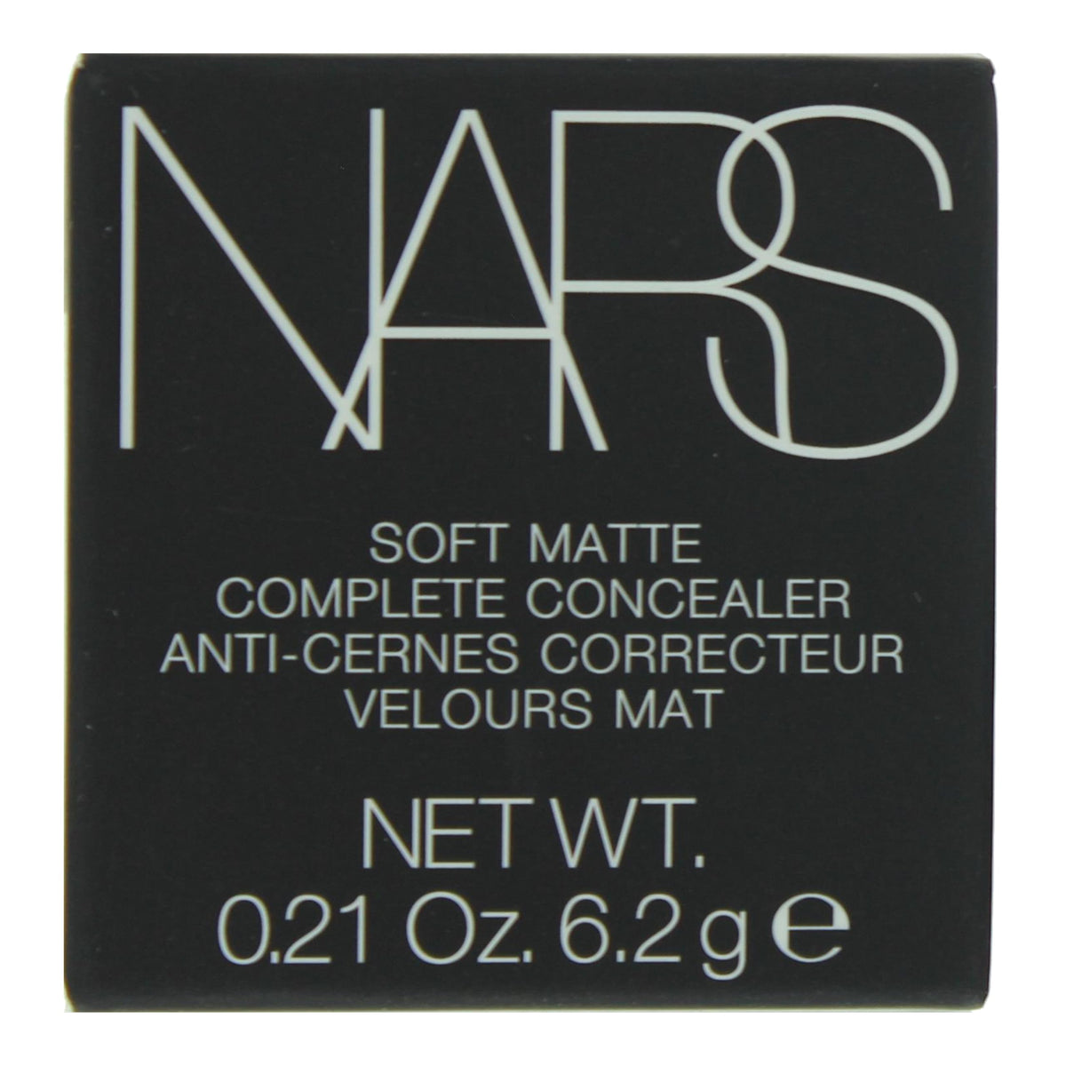 NARS concealer Chantilly cream texture close-up demonstrating blendable coverage