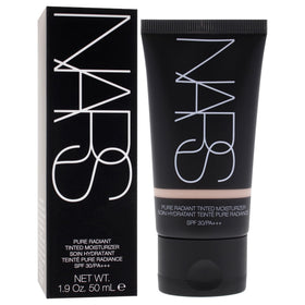 NARS texture swatch showing creamy lightweight finish and blendability