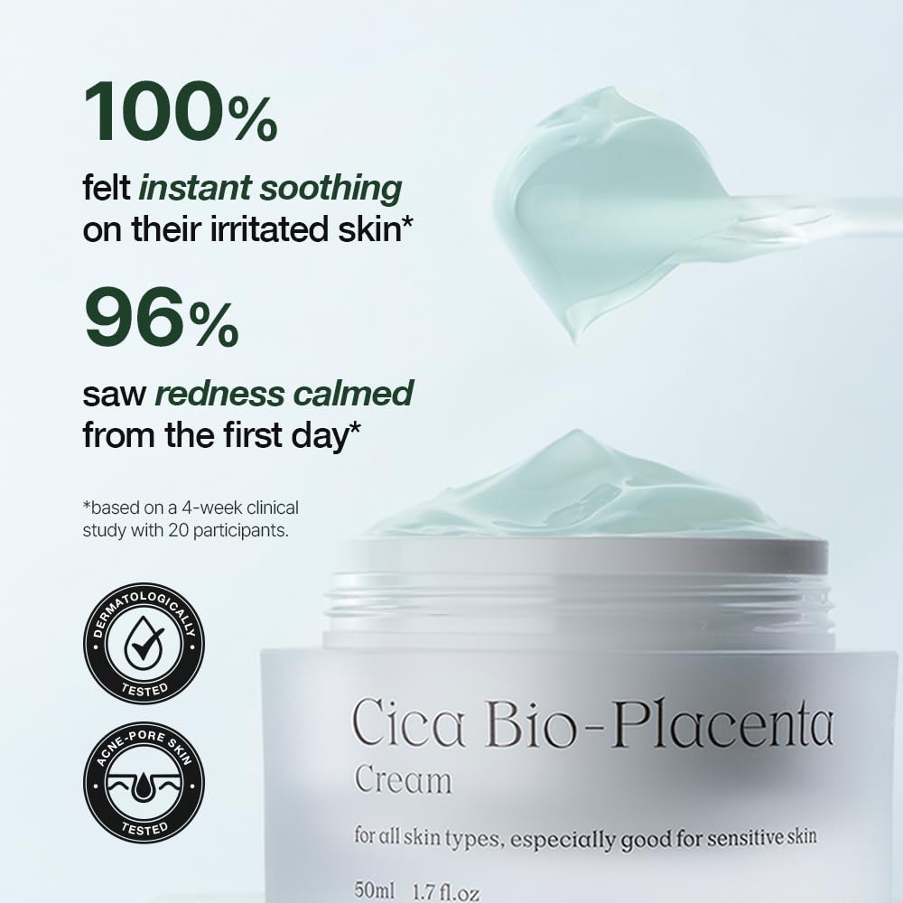 NATURAL DERMA PROJECT gel dispensed from pump demonstrating lightweight absorption