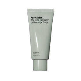 Nécessaire bottle front view showing clean design and recyclable packaging benefit