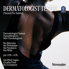 Nécessaire bottle in hand showing 150 ml scale for travel-friendly benefit