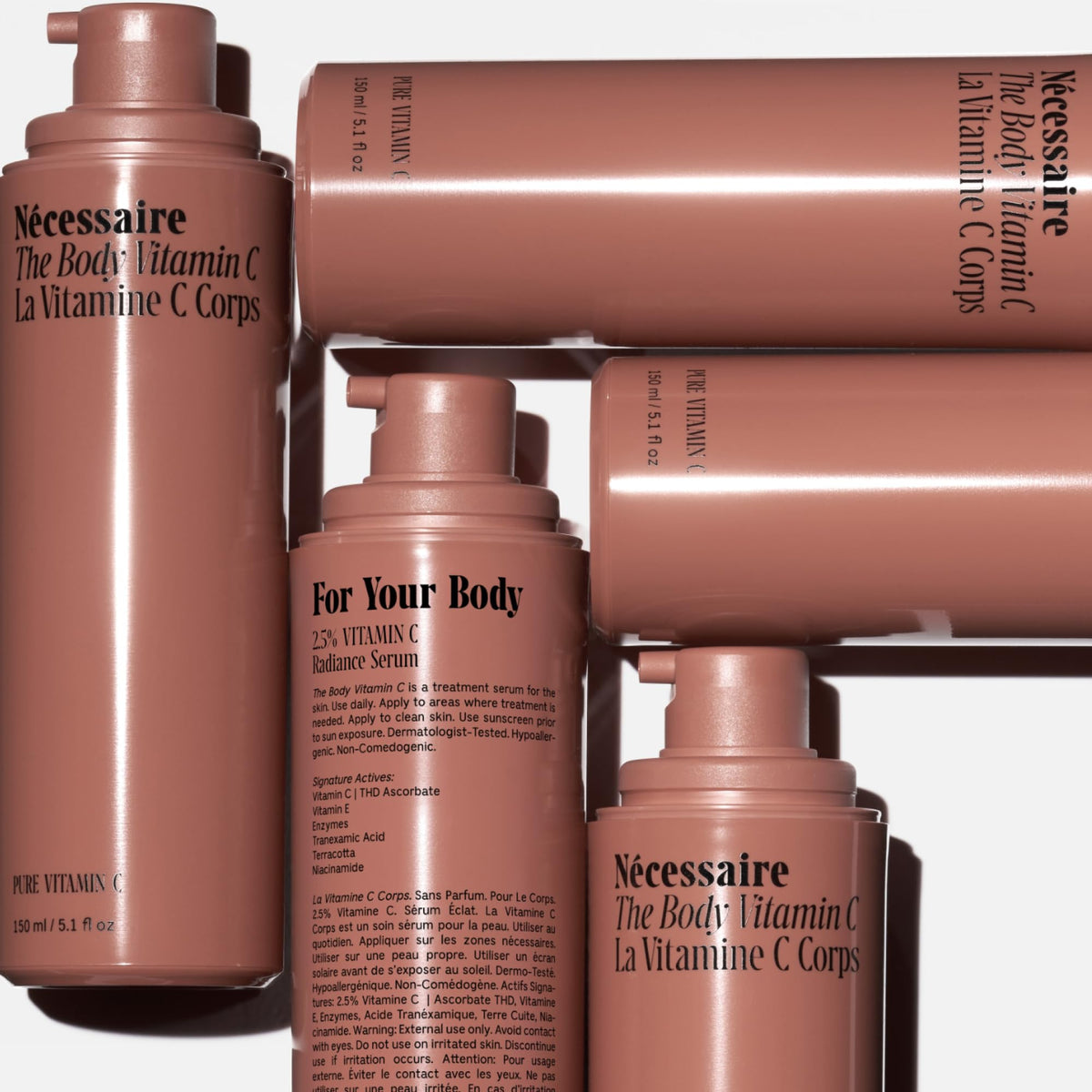 Nécessaire serum texture close-up showing lightweight absorbent texture