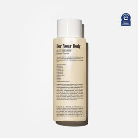 Nécessaire close-up of gel texture demonstrating lightweight, hydrating feel