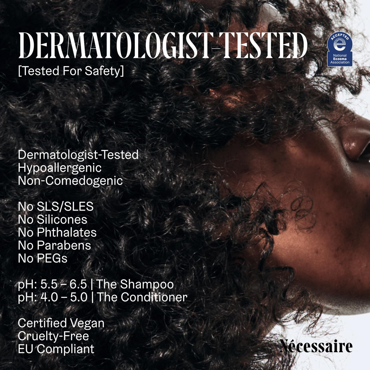 Nécessaire duo staged in a bathroom lifestyle scene for everyday routine