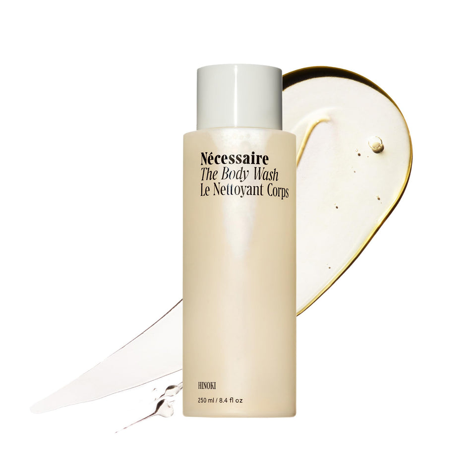 Nécessaire front packaging showing sleek bottle and product benefit
