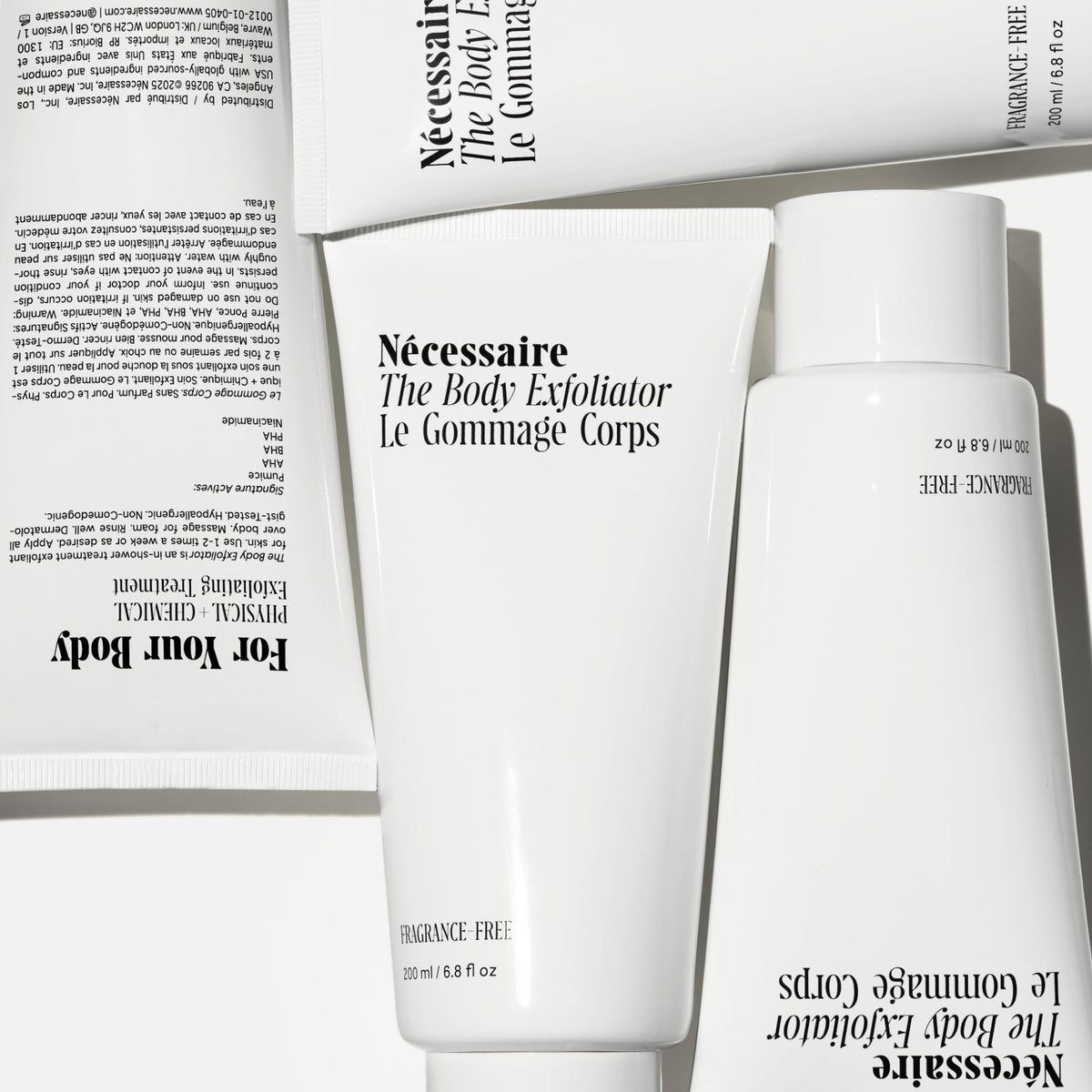Nécessaire applied in shower demonstrating gentle use and smoother skin benefits