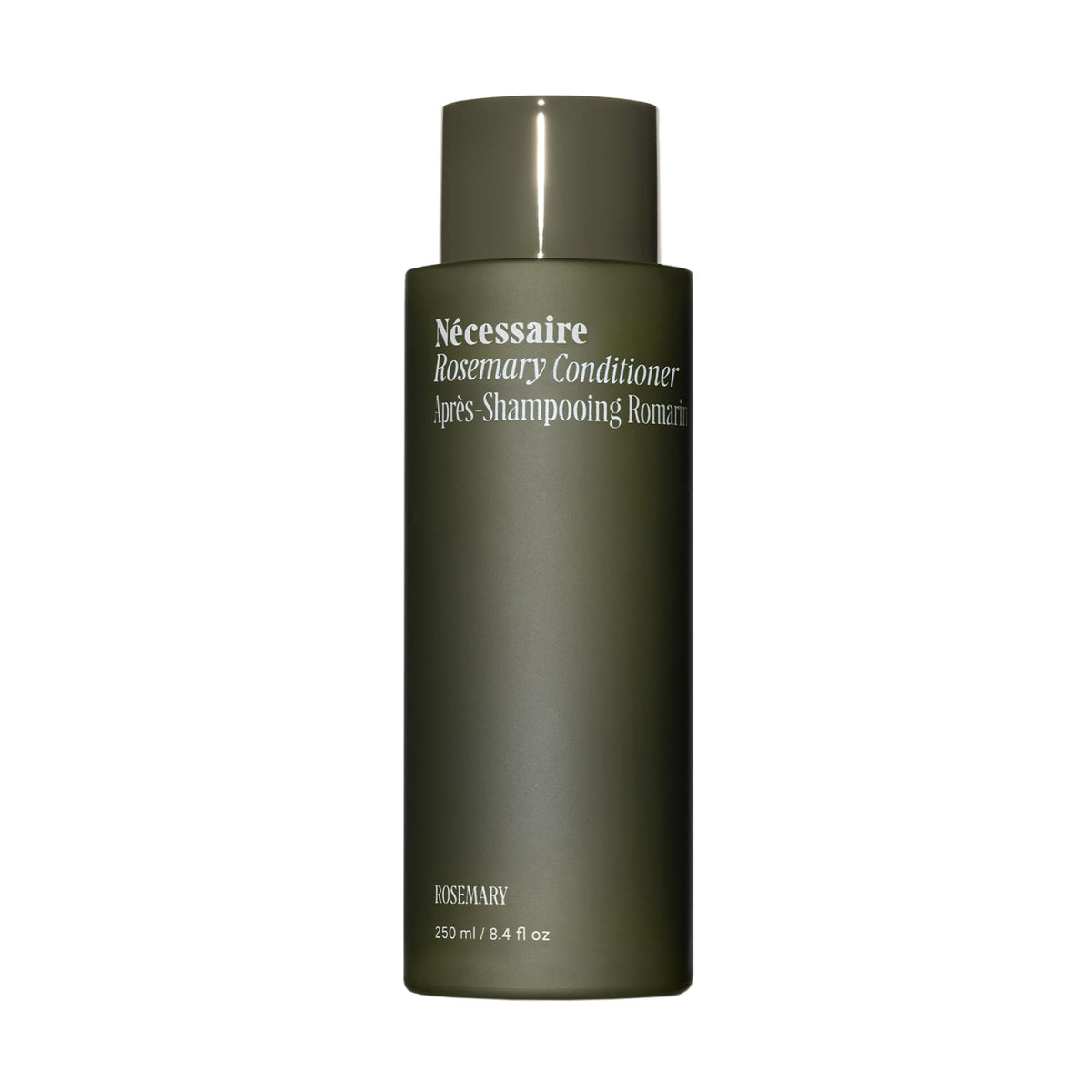 Nécessaire front packaging showing bottle and clear label for easy identification