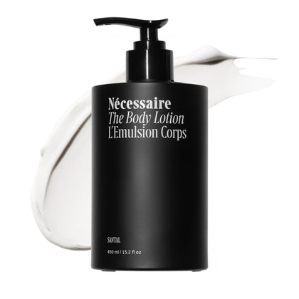 Nécessaire front packaging showing bottle and label, highlights everyday use