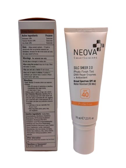 NEOVA Silc Sheer 2.0 in outdoor setting illustrating water-resistant protection