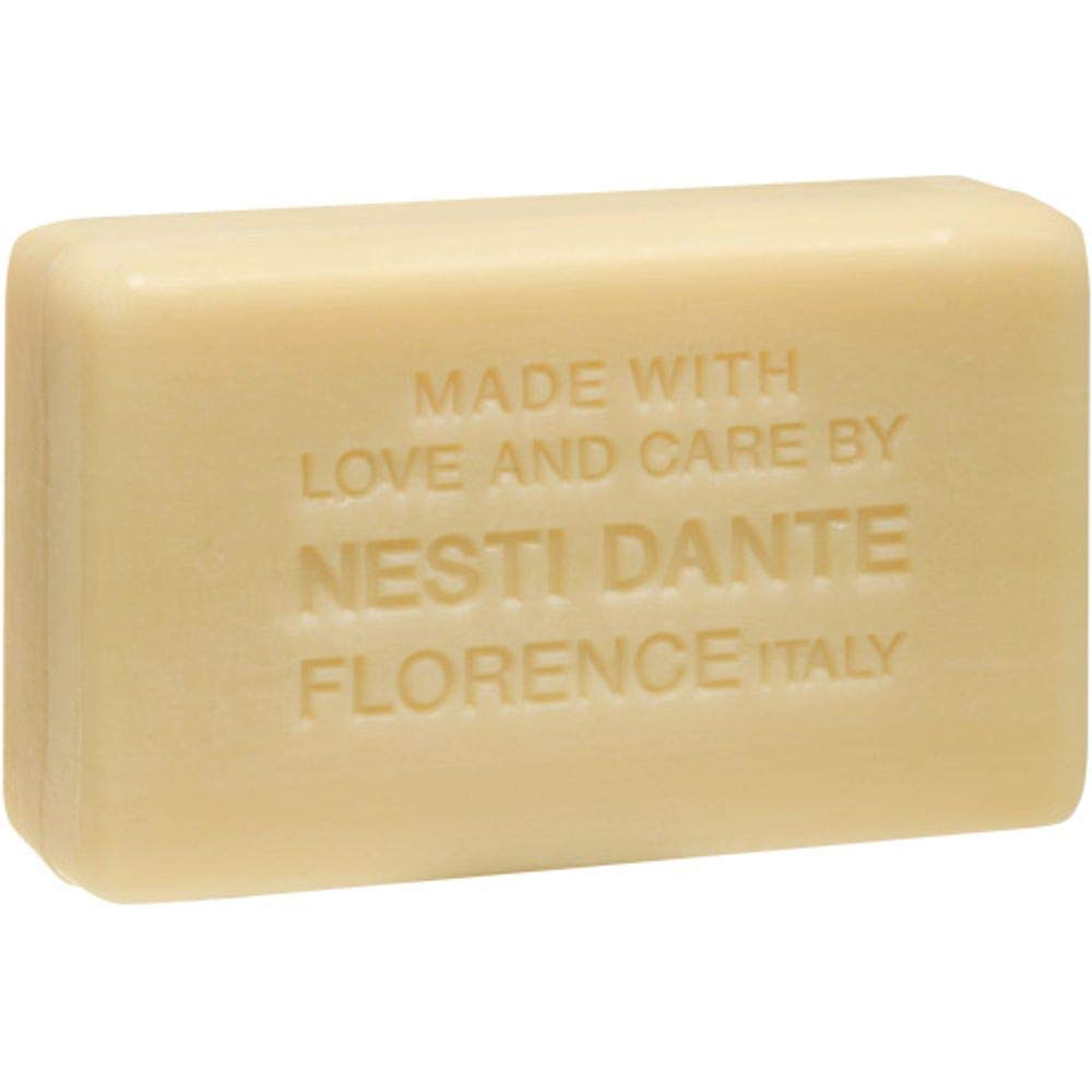 Nesti Dante soap texture close-up with creamy lather, highlighting moisturizing olive oil