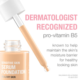 Neutrogena blending foundation with a sponge for smooth, pore-blurring finish
