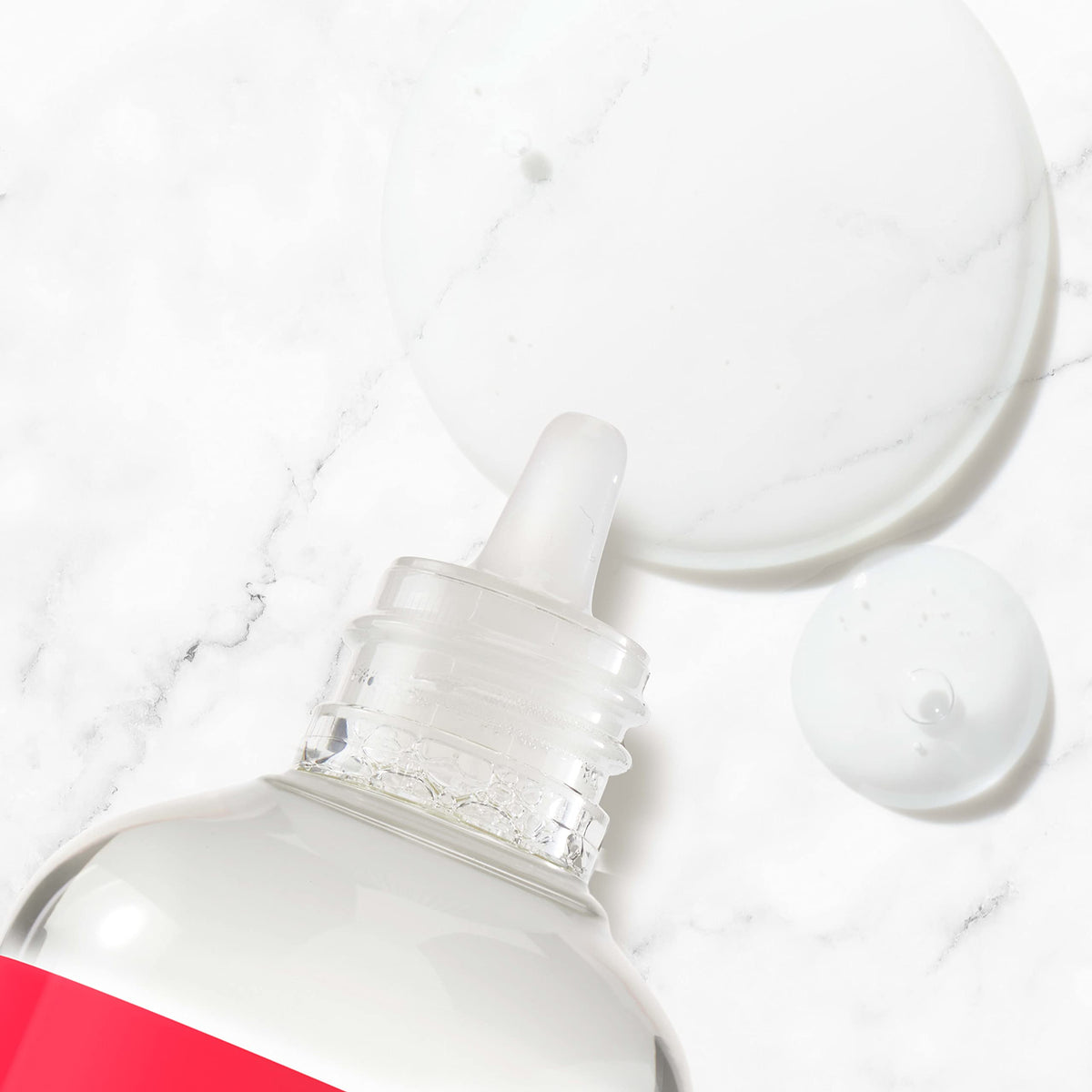 Neutrogena ingredient list detail that highlights pH‑optimized exfoliation benefit