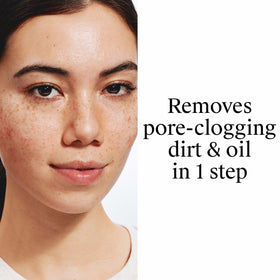Neutrogena open pouch with one wipe pulled out for easy single-step cleansing