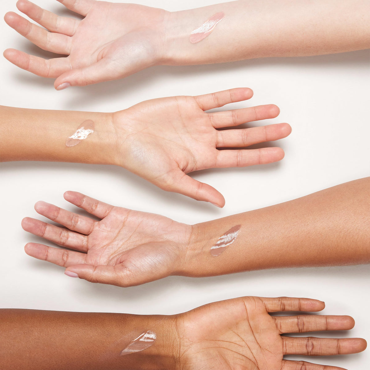 Neutrogena Purescreen ingredient label showing mineral actives and Vitamin E benefit