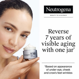 Neutrogena close-up of cream texture highlighting rich hydration and smooth application