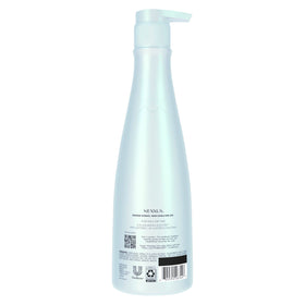 Nexxus label close-up highlighting Aquabank Booster technology benefit