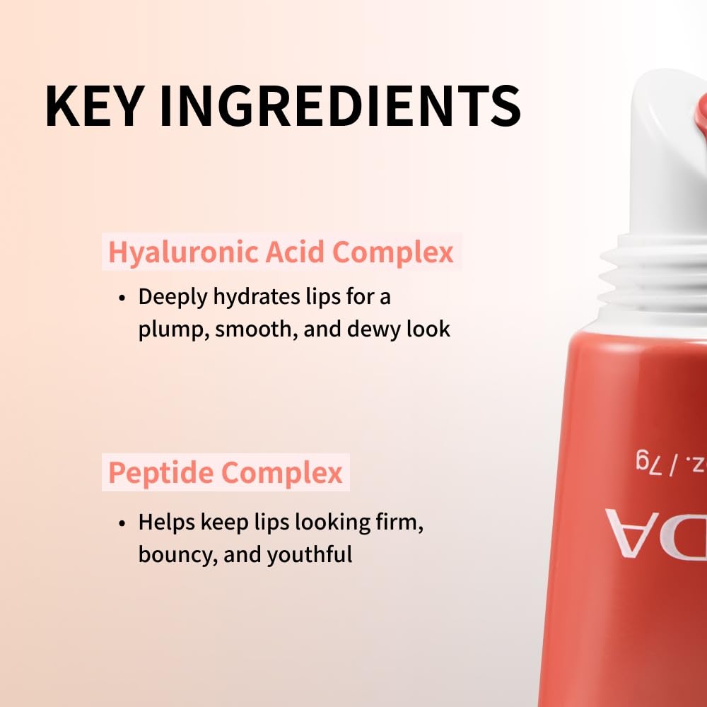NIDA serum texture droplet on fingertip highlighting hydration and smooth feel