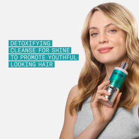 NIOXIN cream texture lather illustrating gentle foaming and effective cleansing