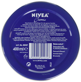 NIVEA creme texture close-up highlighting rich, moisturizing consistency benefit