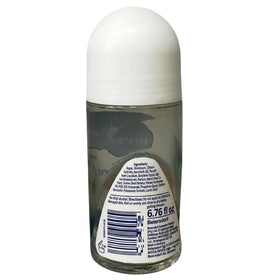 NIVEA Fresh Natural roll applicator close-up demonstrating smooth application benefit