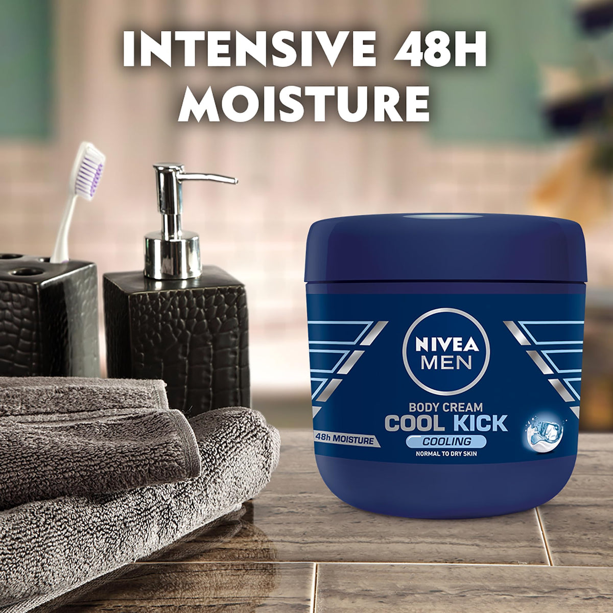 NIVEA men pouring lotion close-up demonstrating smooth, non-greasy finish