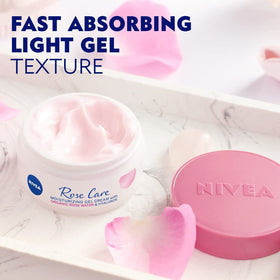 NIVEA applying gel cream on hand demonstrating easy spreadability and fast absorption