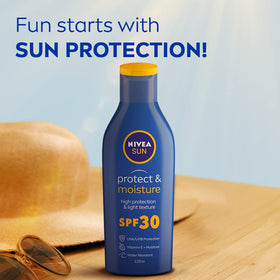 NIVEA texture close-up demonstrating lightweight lotion and fast absorption