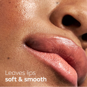 NIVEA four-pack layout demonstrating value pack for sharing and storage benefit