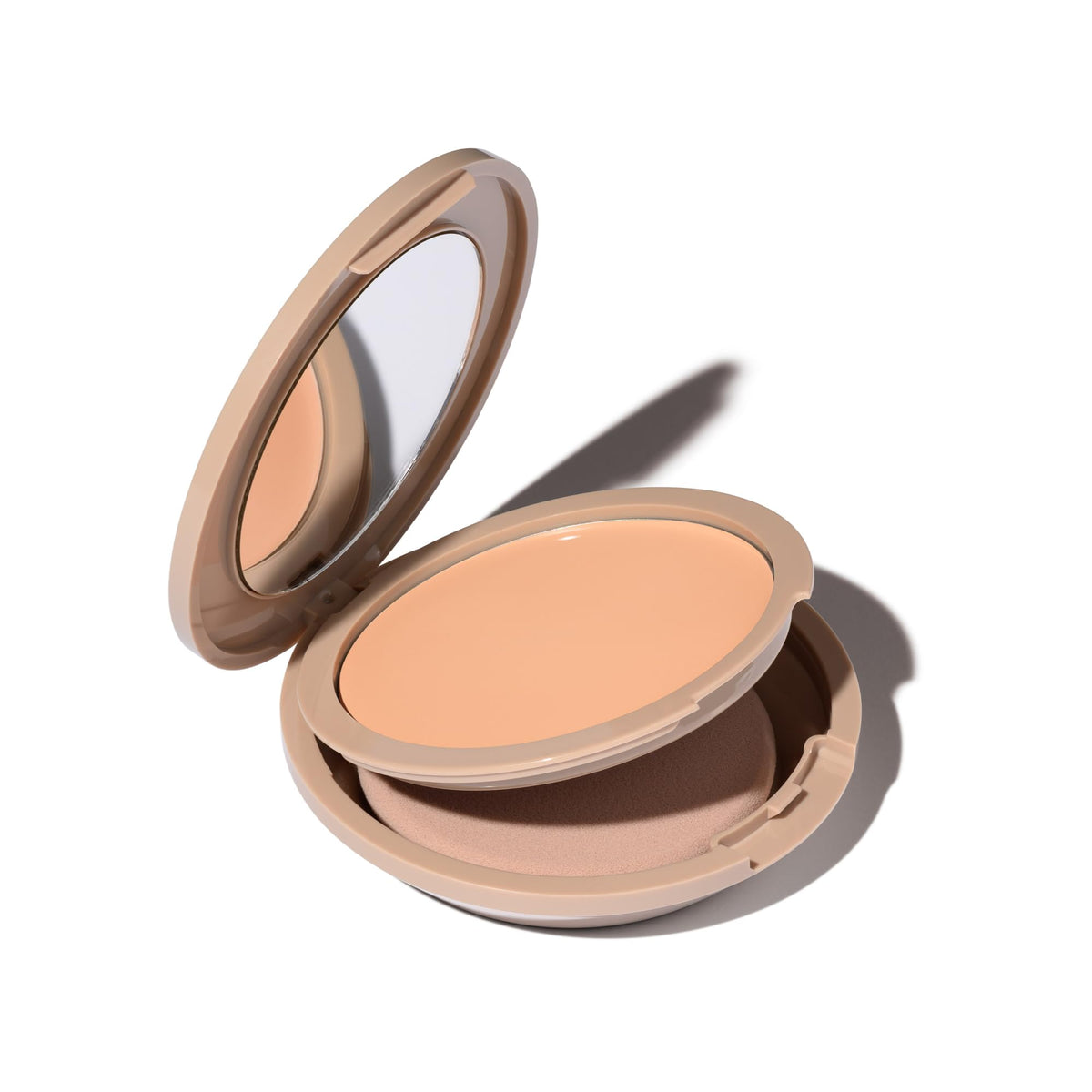 No Makeup Makeup front packaging showing kit and brush for quick application benefit