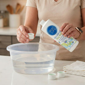 No-Rinse texture close-up shows smooth concentrated liquid for gentle cleansing