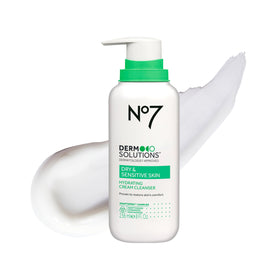 No7 front packaging showing clean branding and product benefit