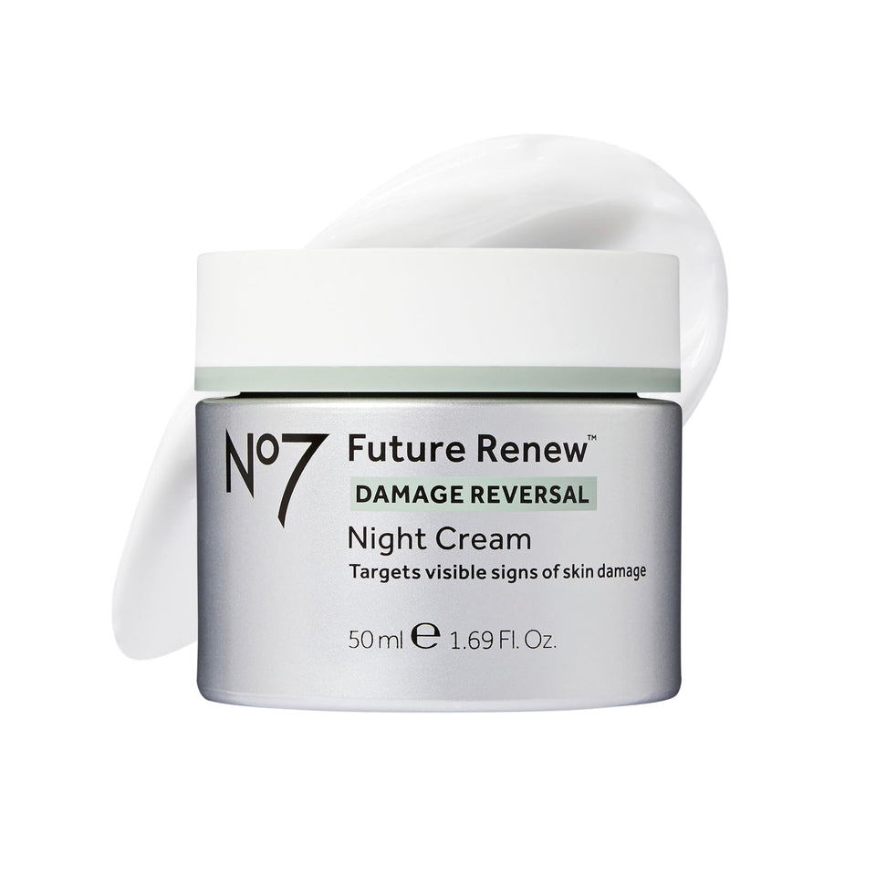 No7 jar front view showing brand and elegant packaging for anti-aging benefit