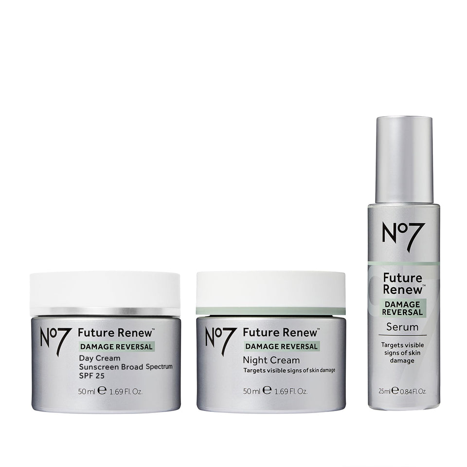 No7 set front packaging showing three-piece kit for easy routine benefit
