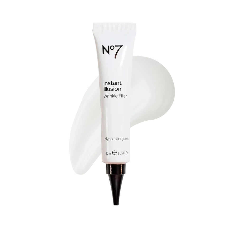 No7 front bottle view showing sleek packaging and immediate smoothing benefit
