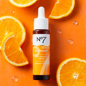 No7 gel texture close-up on fingertip, brand lightweight absorbent finish benefit