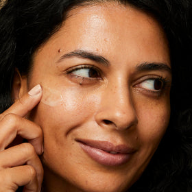No7 close-up of serum texture showing lightweight gel and hydrating finish