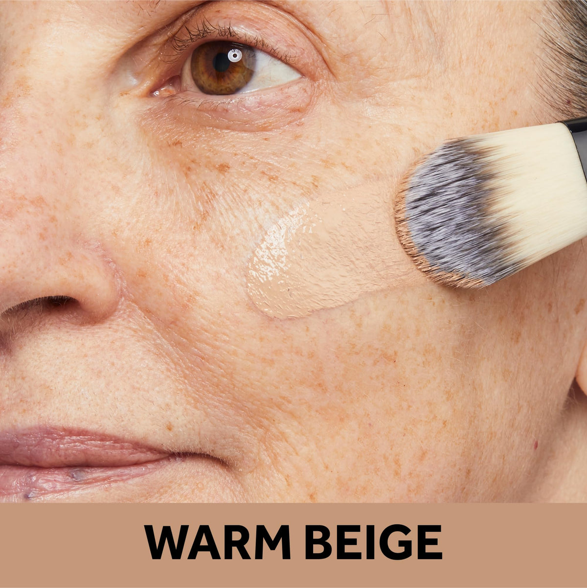 No7 close-up texture of foundation showing smooth blendability and hydration benefit