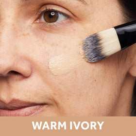 No7 texture close-up highlighting glossy serum formula and hydrating sheen benefits