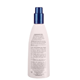 Noodle & Boo pump dispensing lightweight polish texture for easy application