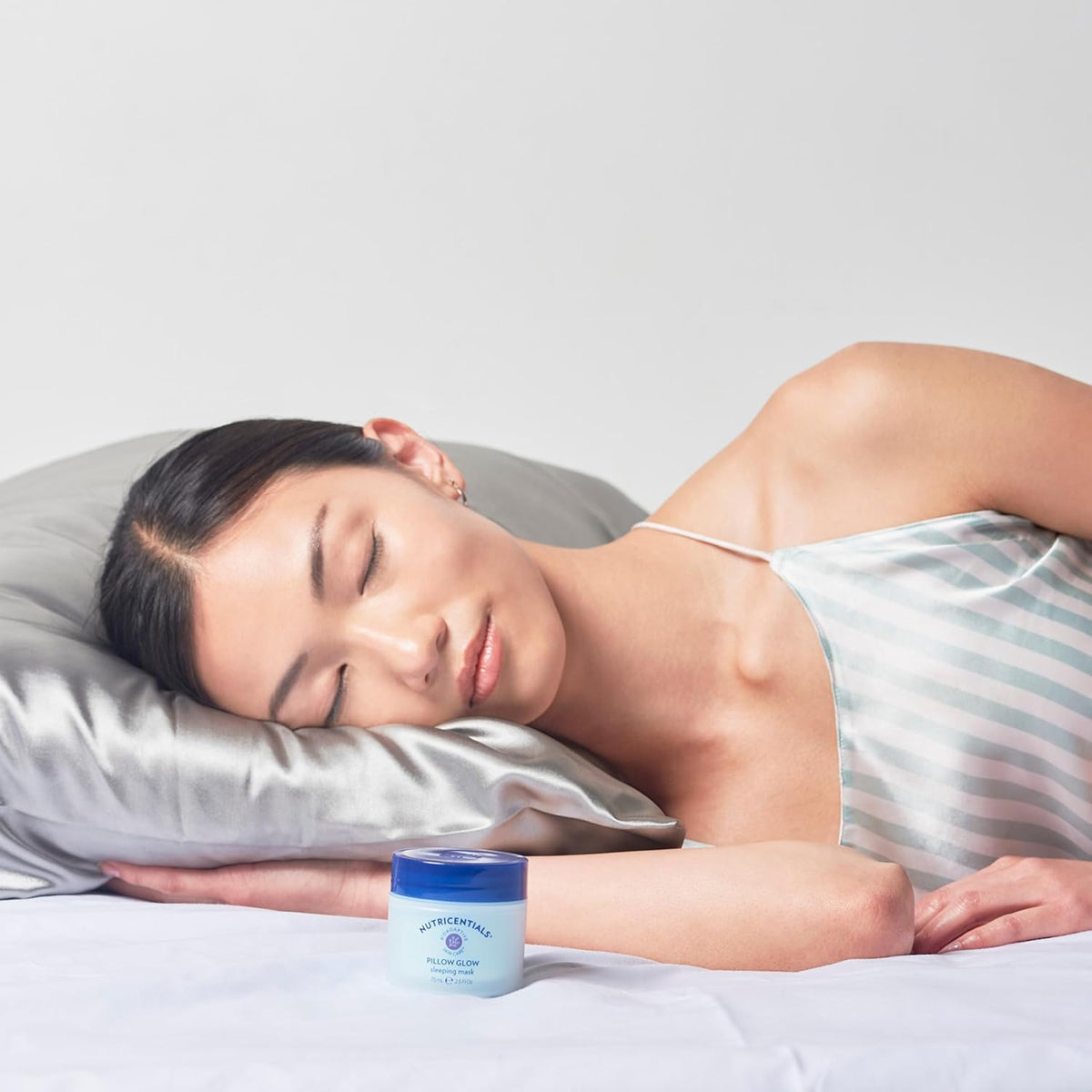 Nu Skin pillow glow deep sea water ingredient visual highlighting mineral replenishment