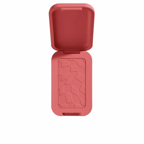 NYX PROFESSIONAL MAKEUP compact front view showing Feeling Butta shade and packaging benefit