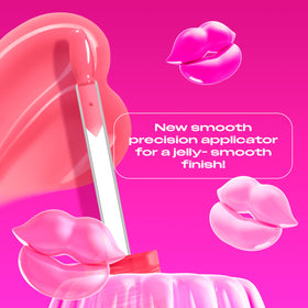 NYX PROFESSIONAL MAKEUP applied on lips to show pale pink Jelly Blushin' glossy effect