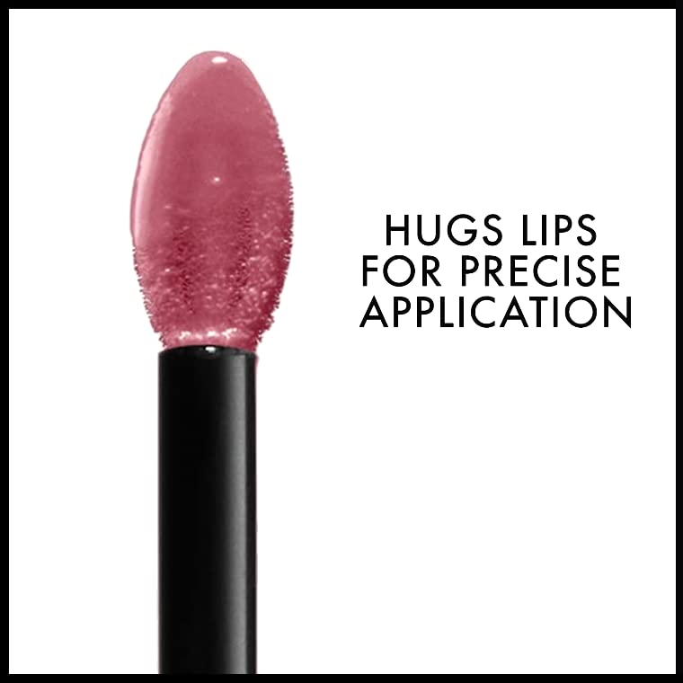 NYX PROFESSIONAL MAKEUP Maxx Out on lips demonstrates matte finish and definition