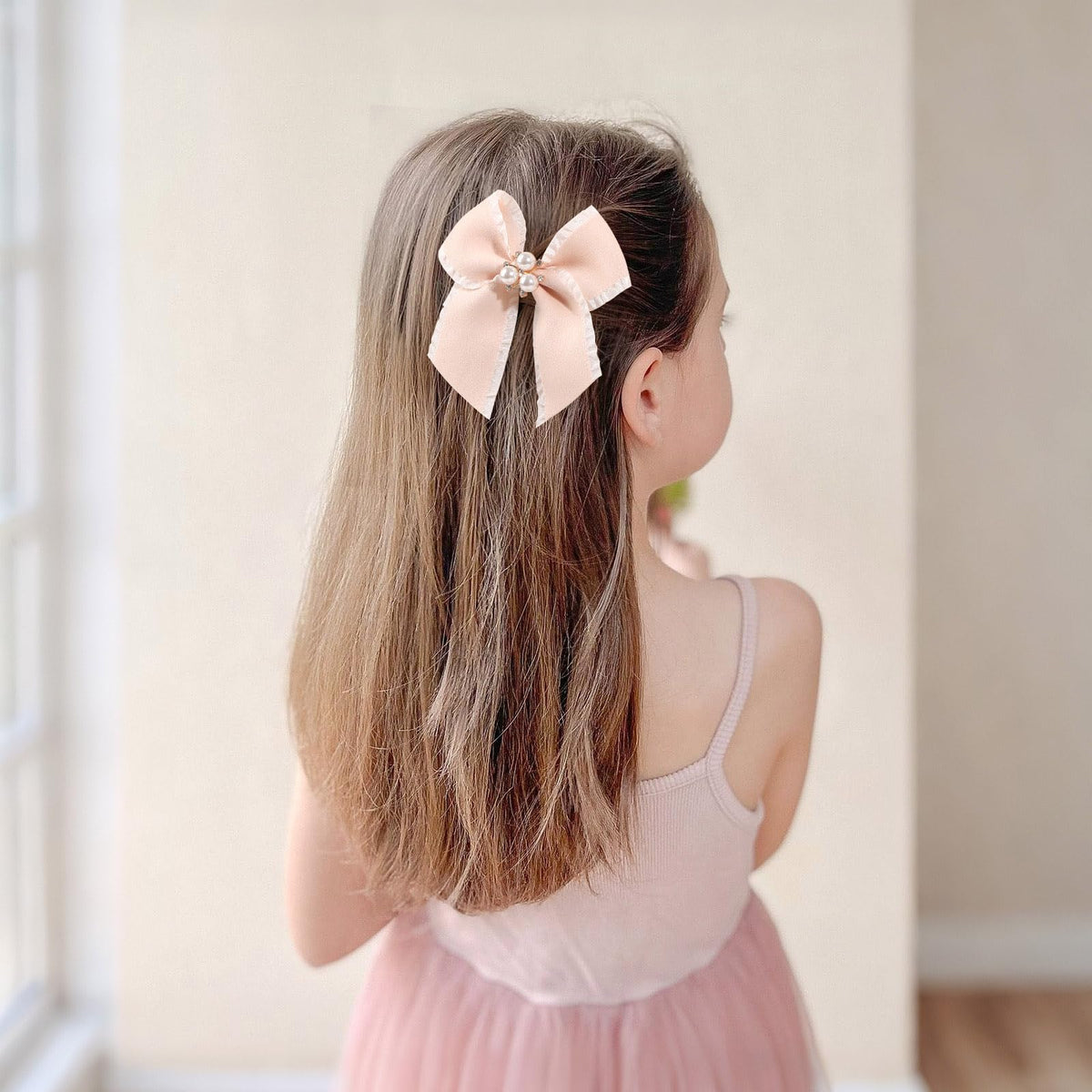 OAOLEER close-up of ruffled ribbon texture highlighting soft fabric and tidy folds