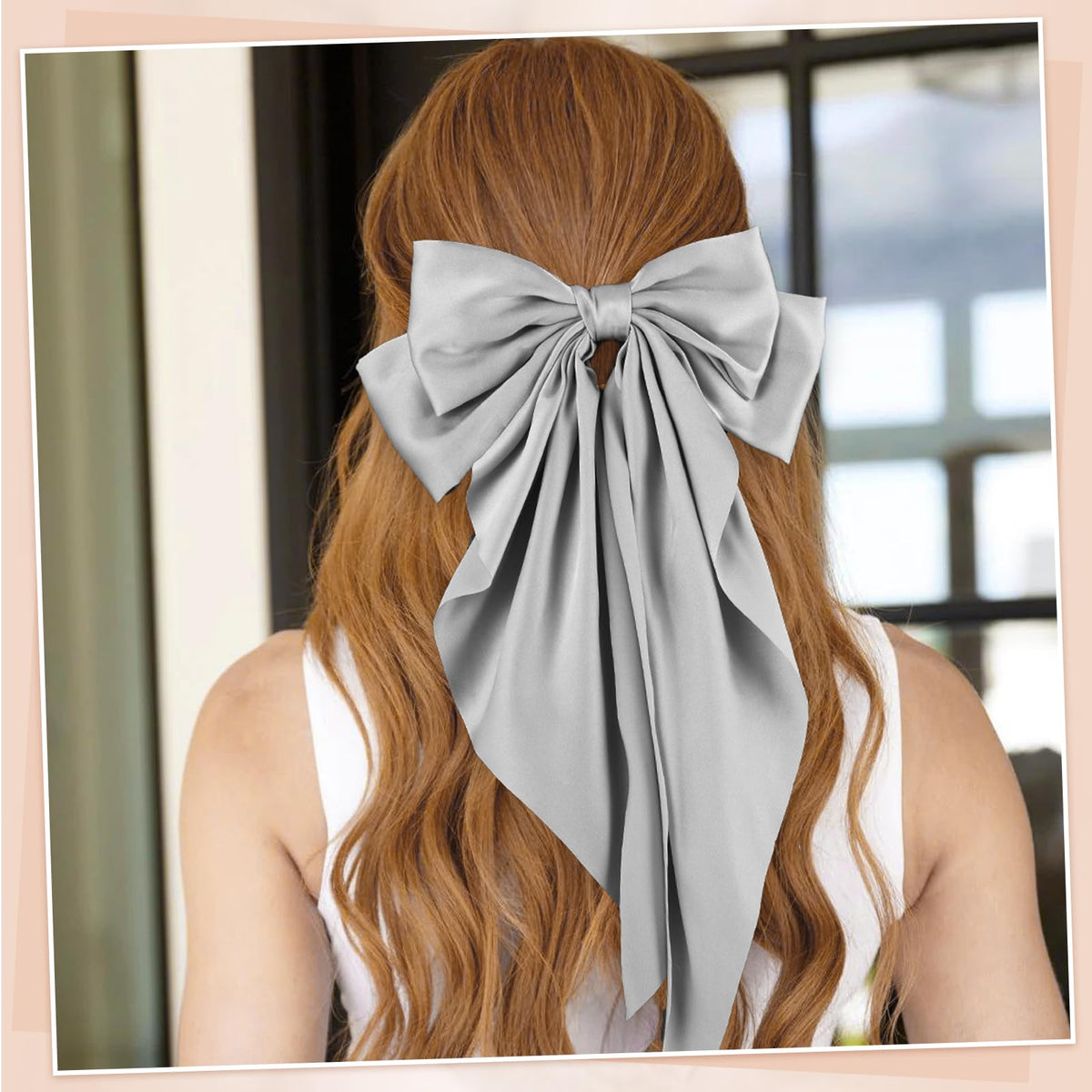 obeoby hand holding bow to show large size and easy visual scale