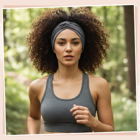 obeoby worn on curly hair demonstrating non-slip hold and full-coverage benefit