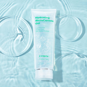 Oeneis close-up gel texture highlighting clear, smooth consistency for better glide