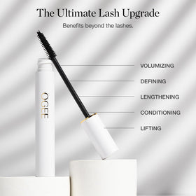 Ogee mascara stroke on white showing creamy texture for smooth application