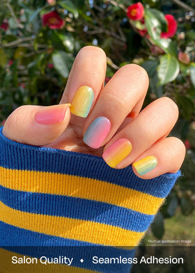 ohora hand applying a strip demonstrating simple press-on placement benefit