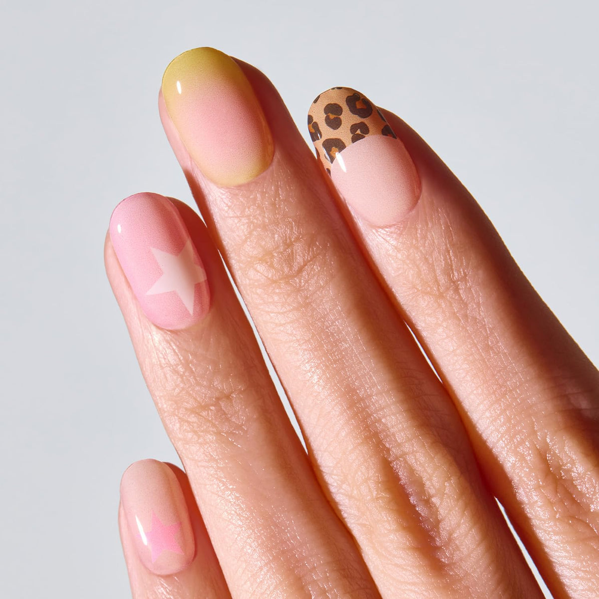 ohora close-up of gel texture and yellow art for visible glossy detail
